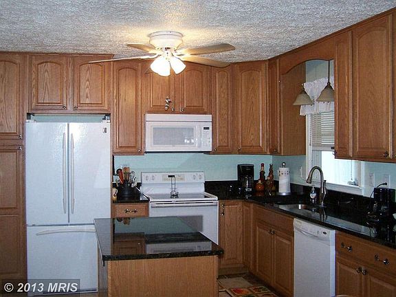 3rd image of 508 Sunnyview Ct