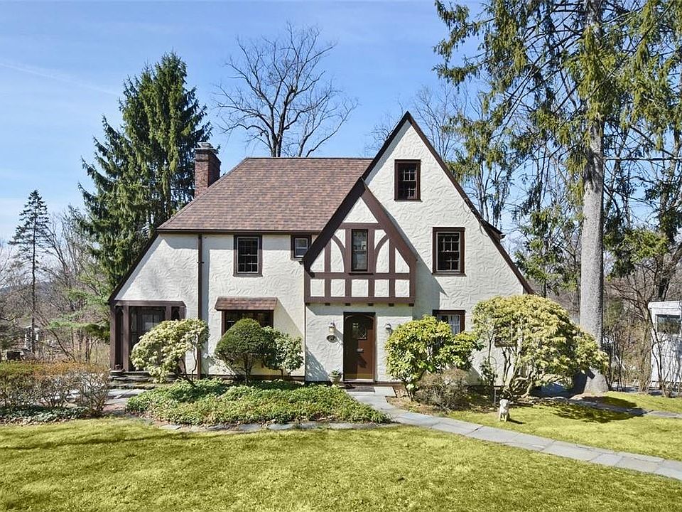 1st image of 56 Brook Manor Lane