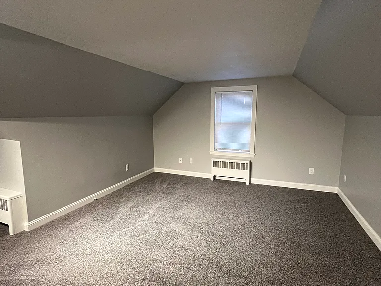 142 Elm St #5 — Photo 8