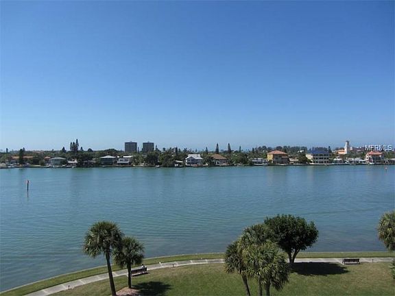3rd image of 7892 Sailboat Key Blvd S APT 401