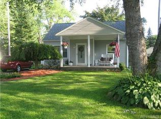 6722 Tonawanda Creek Rd, Lockport, NY 14094