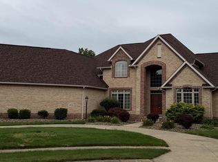 2828 Steelwood Cir, Akron, OH 44312