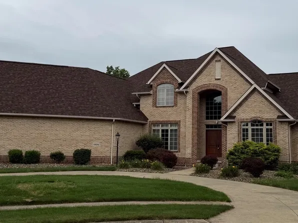 2828 Steelwood Cir, Akron, OH 44312