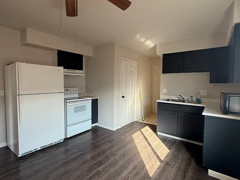 3226 Kilarney Dr #A — Photo 3
