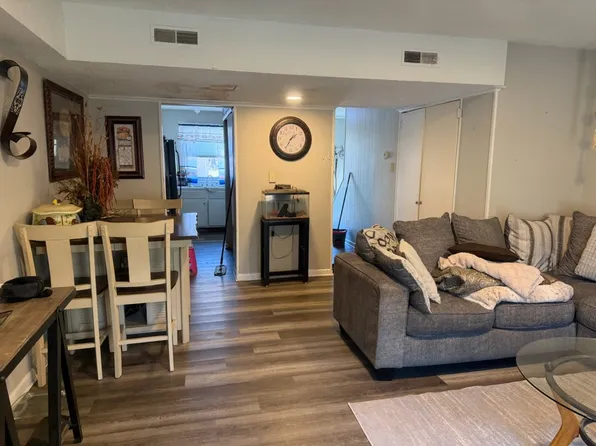 33 Willa Dr #B, Jackson, TN 38301