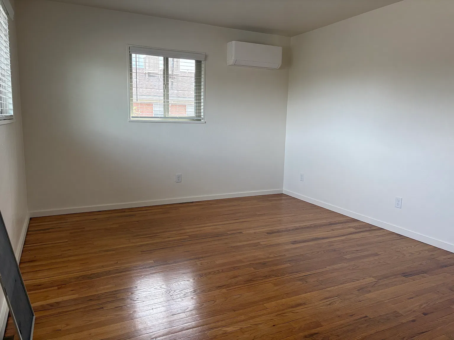 641 N 19th St — Photo 3