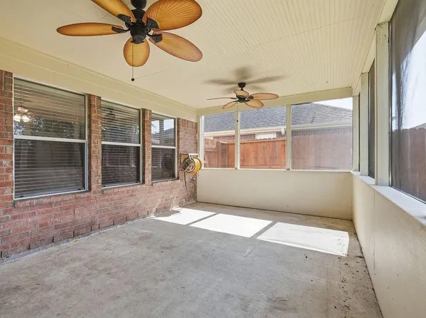 13407 Barton Meadow Ln, Rosharon, TX 77583