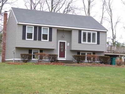 61 Icarus Ln, Attleboro, MA, 02703