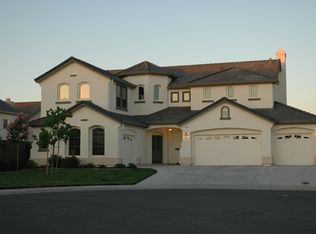 216 Serranos Ct, Roseville, CA 95747