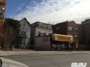 32-19 Linden Pl., Flushing, NY 11354