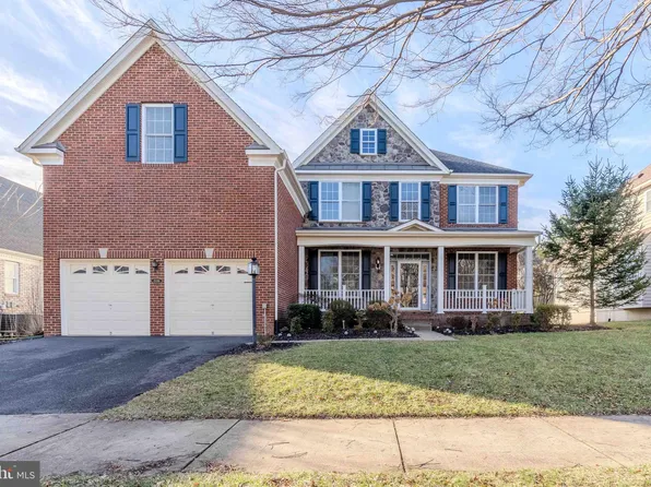 15316 Admiral Baker Cir, Haymarket, VA 20169