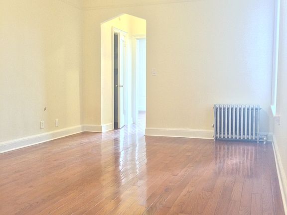 2nd image of 4229 Judge St #4E