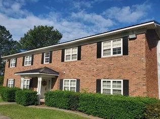 205 Vineland Dr APT 102, Fayetteville, NC 28306