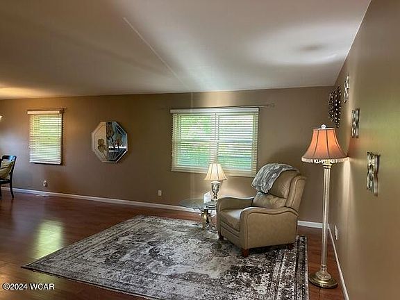 3rd image of 725 Westerly Dr