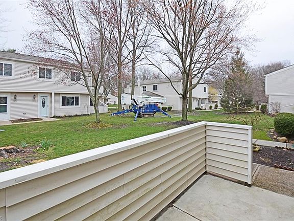 5th image of 3213 Bay Landing Dr #24