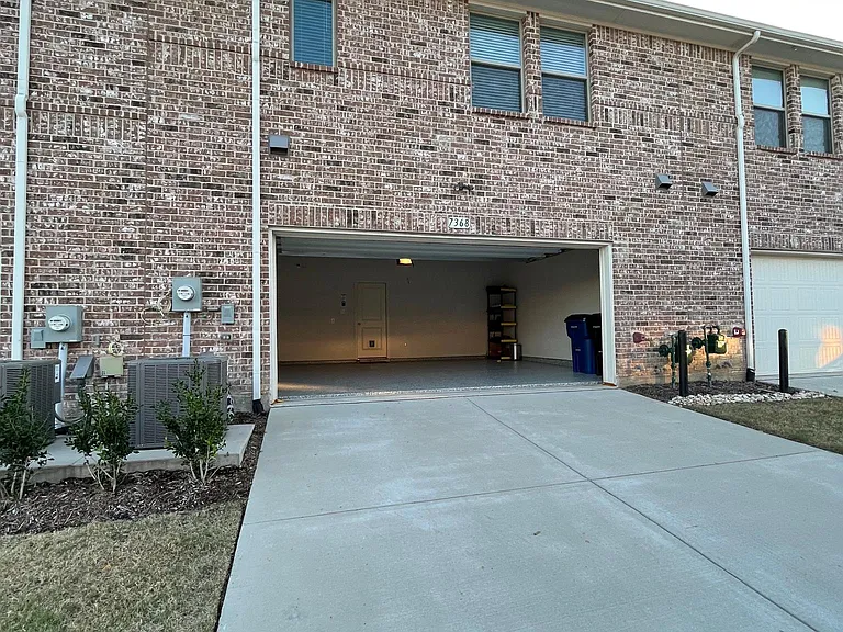7368 Sideoats Gama St — Photo 29