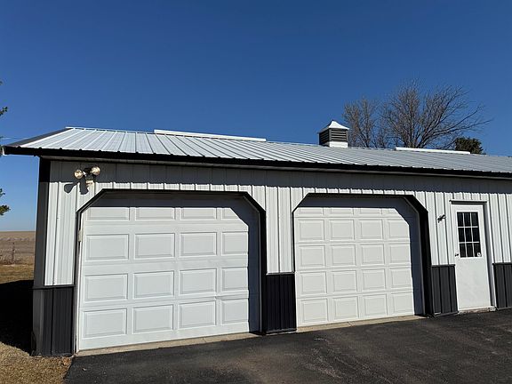 3rd image of 5940 E German Valley Rd