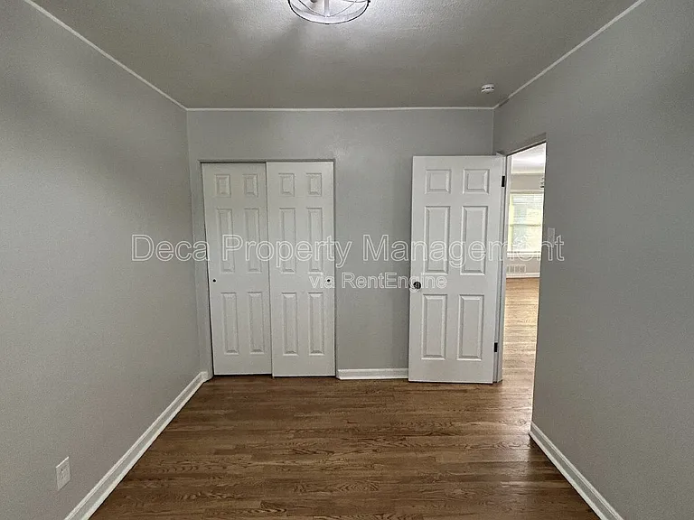 10939 Brookings Dr — Photo 11