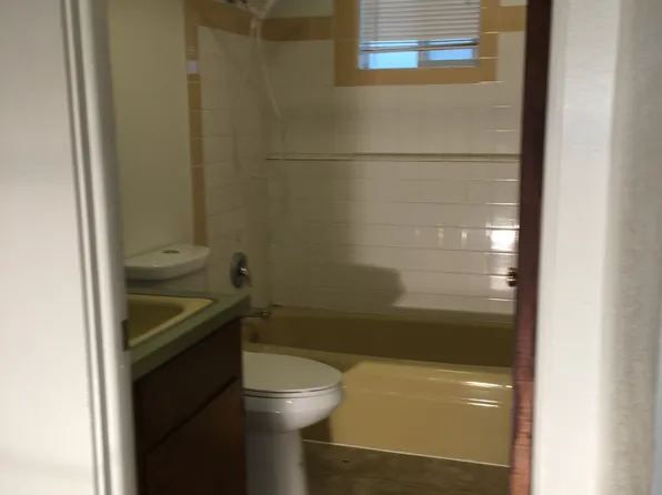 1011 S 6th St W APT 2, Missoula, MT 59801