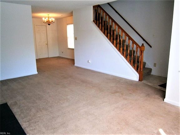 3rd image of 5E Mellon St