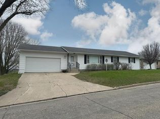 130 N Stockman St, Elmore, MN 56027