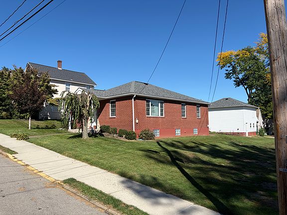 3rd image of 429 Lincoln Ave