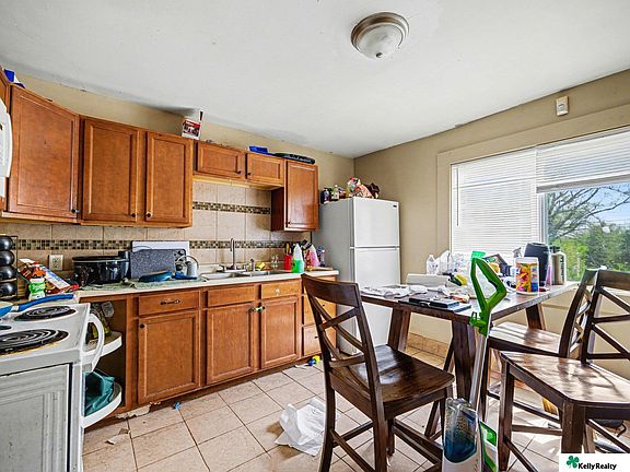 5th image of 4519 Browne St