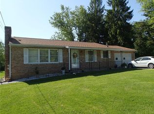 1261 Shenango Rd, Darlington, PA 16115