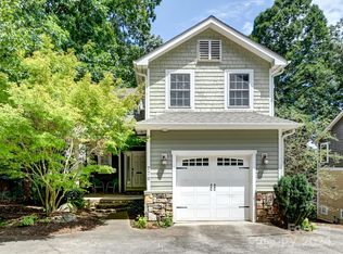 276 Brevard Rd, Asheville, NC 28806