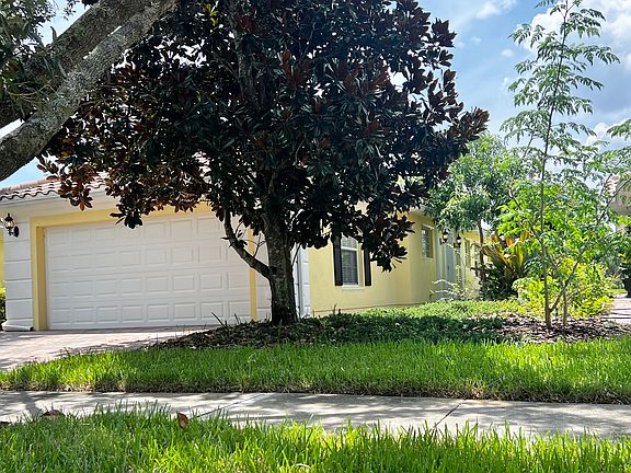 2nd image of 12036 Kajetan Ln