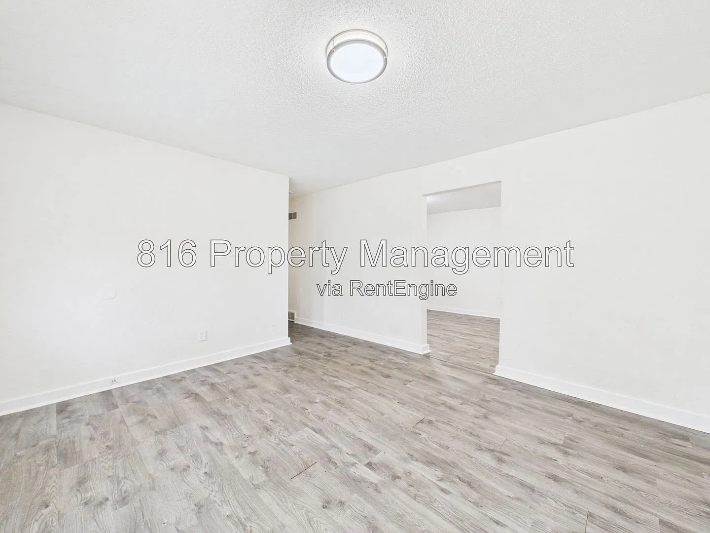 4 bed, 1.5 bath, 1200 sqft, $1,450 — Photo 3