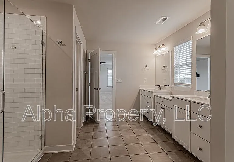 921 Saint Elmos Ct — Photo 31