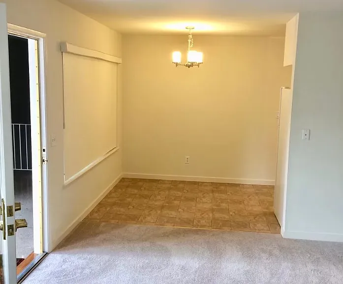 1020 Florence Ln #14 — Photo 3