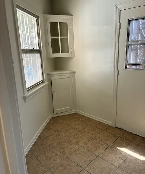 5221 Longfellow St #5221 — Photo 3