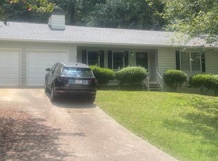 2601 Whitehaven Dr SW, Marietta, GA 30064