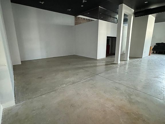 2nd image of 702 Chancellor Ave #17396929