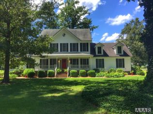 204 Gaston Dr, Elizabeth City, NC 27909
