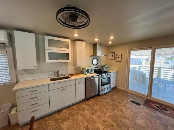 3 Sand Crk, Cathedral City, CA 92234