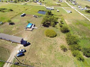 224 Latham Ln, Rhome, TX 76078