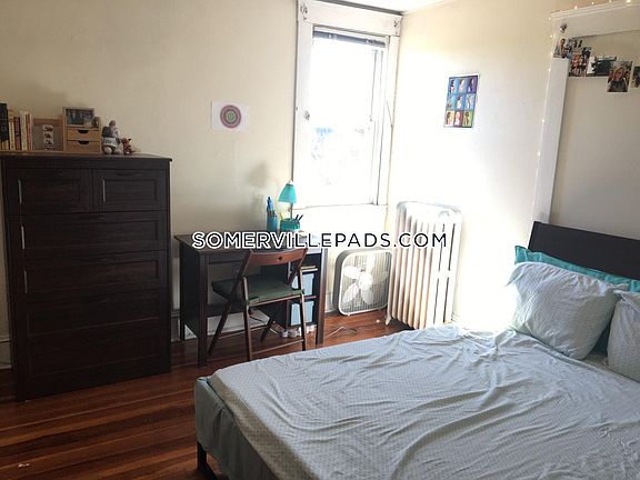 5th image of 155 College Ave #A3