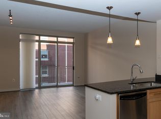 820 N Pollard St APT 612, Arlington, VA 22203