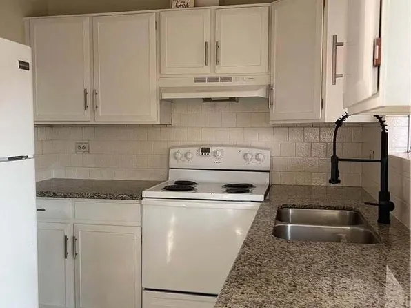 2308 N 51st Pl #B, Phoenix, AZ 85008