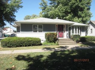 315 Washington Ave E, Albia, IA 52531