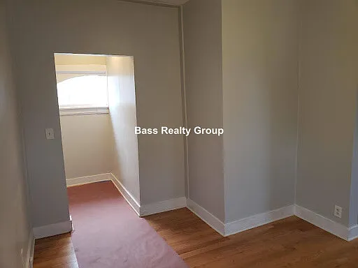 2 bed, 1.0 bath, $2,200 — Photo 3