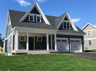 41 Black Sparrow Dr, Portland, ME 04102