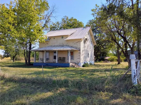 10525 1200th Rd, Fredonia, KS 66736