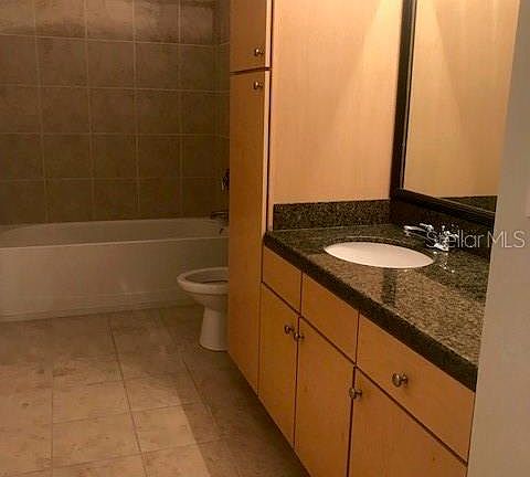 5th image of 415-3 E Pine St #1202
