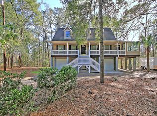 8609 Raccoon Island Rd, Edisto Island, SC 29438