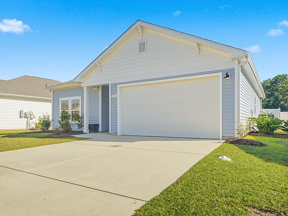 3rd image of 231 Autumn Olive Place