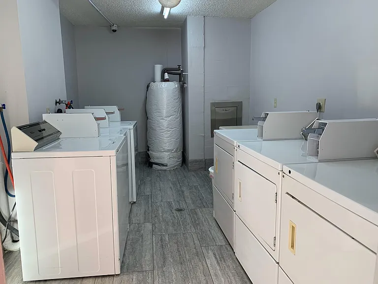 9355 SW 8th St #202 — Photo 80
